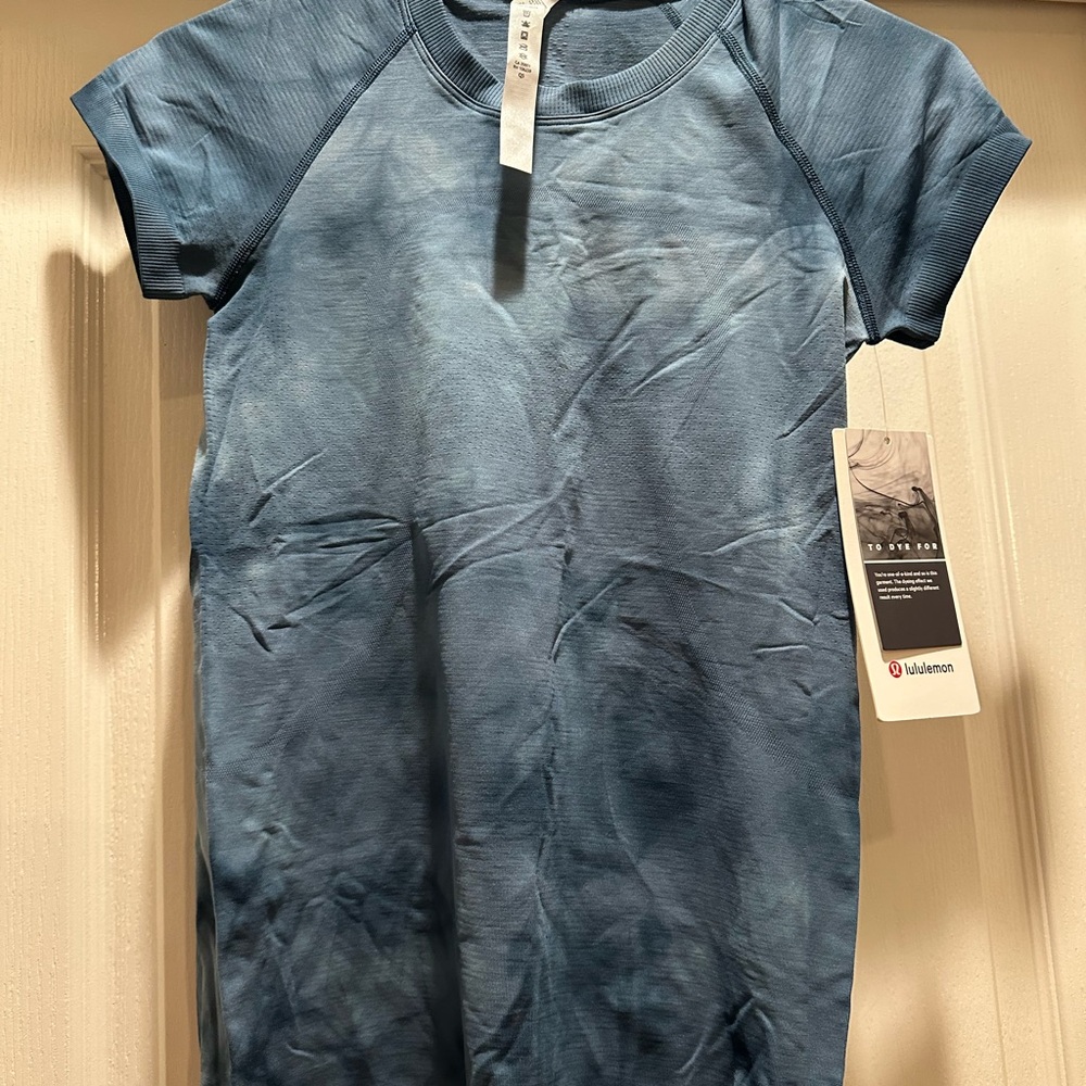 NWT Lululemon Swiftly Speed SS *Marble - Night Diver Size 4